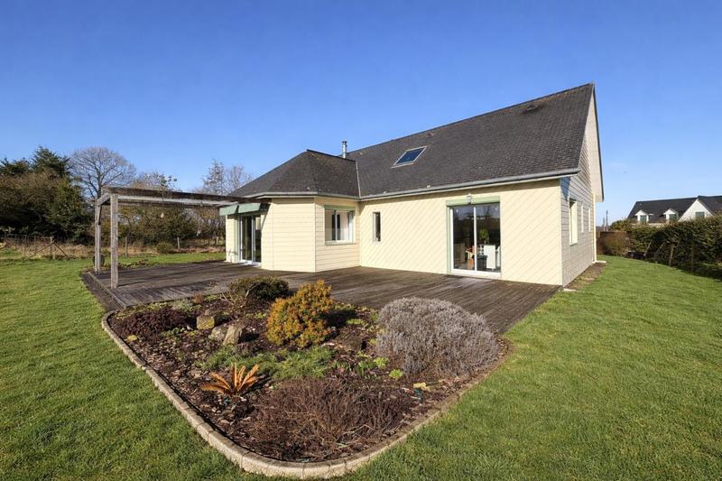 Maison ancienne - 193 m² - 7 pièces