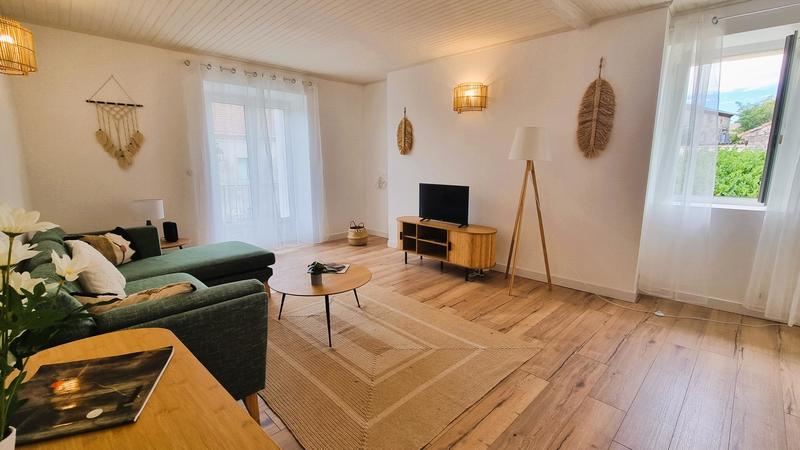 Maison - 162 m² - 8 pièces