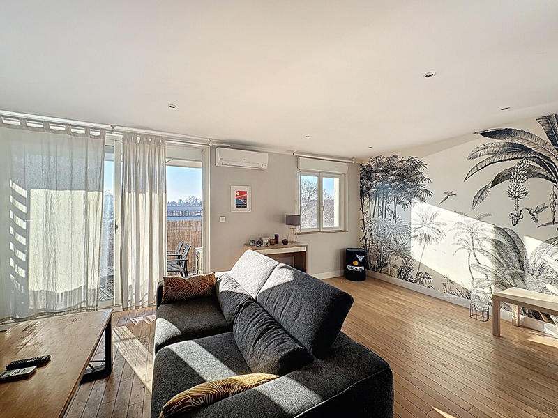 Appartement - 65 m² - 4 pièces