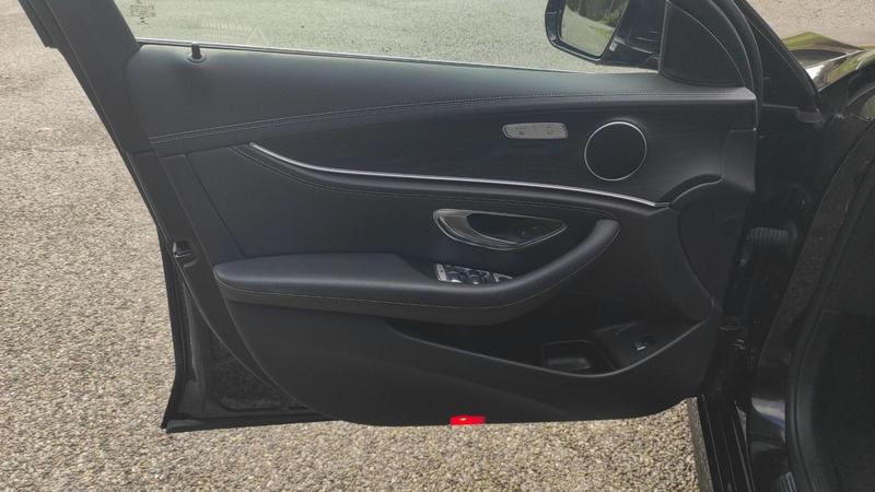 Mercedes Classe E 1.9 220 194 9g-Tronic Amg Line