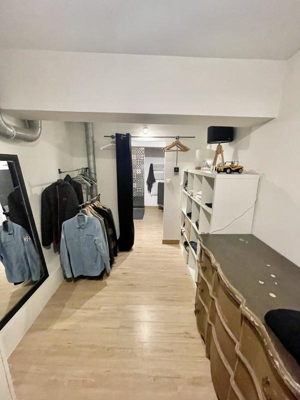 Appartement - 200 m² - 5 pièces