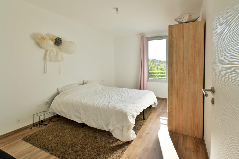 Appartement - 199 m² - 5 pièces