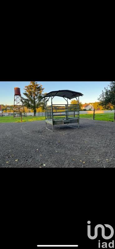 Maison - 192 m² - 8 pièces