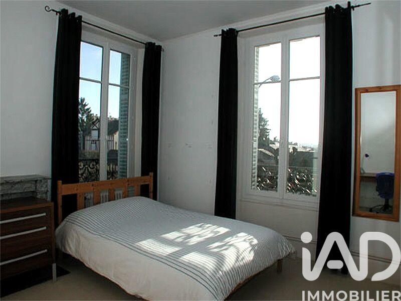 Maison - 450 m² - 15 pièces