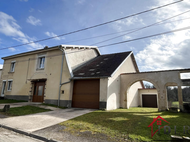 Maison - 192 m² - 6 pièces