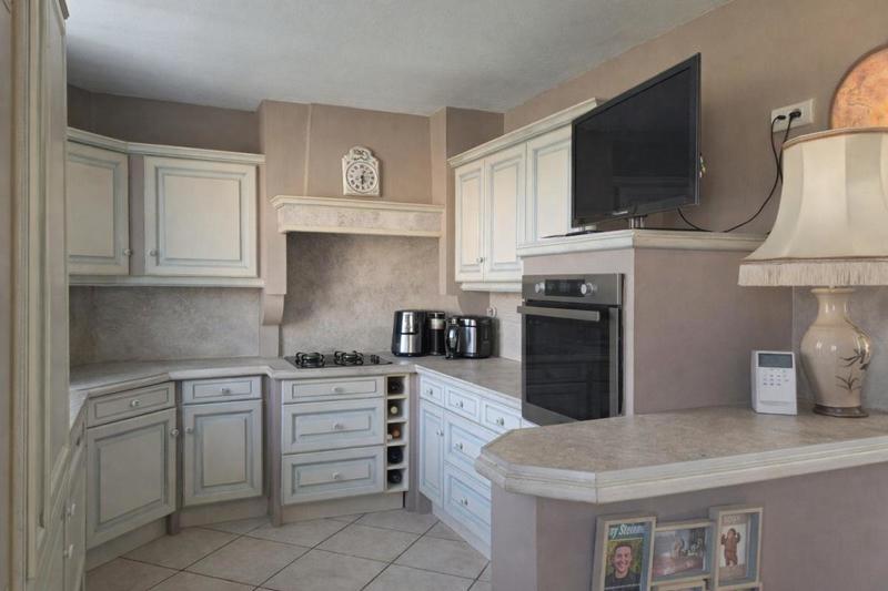 Maison - 140 m² - 5 pièces