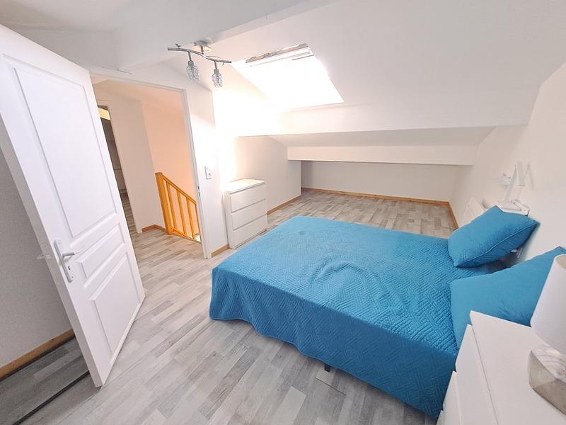 Propriété - 323 m² - 12 pièces