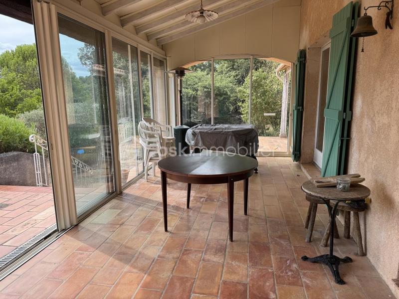 Maison - 169 m² - 6 pièces