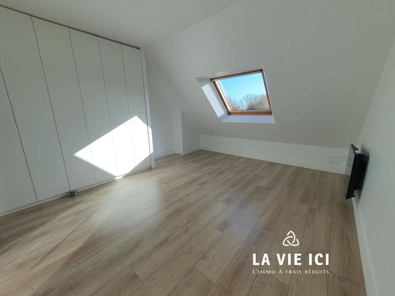 Maison - 220 m² - 9 pièces