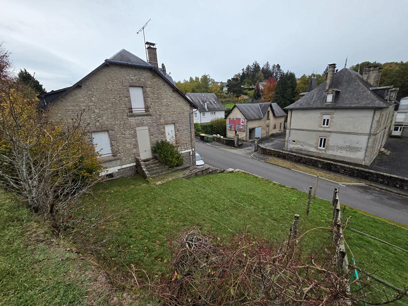 Maison - 138 m² - 6 pièces