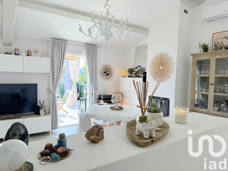 Maison - 127 m² - 5 pièces