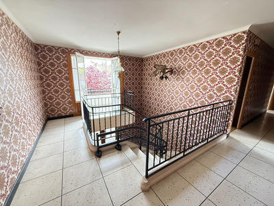 Maison - 200 m² - 6 pièces
