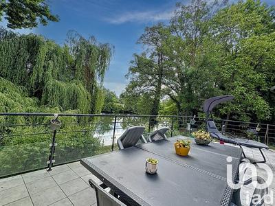 Maison - 131 m² - 6 pièces