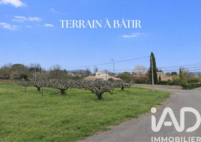 Terrain - 711 m²