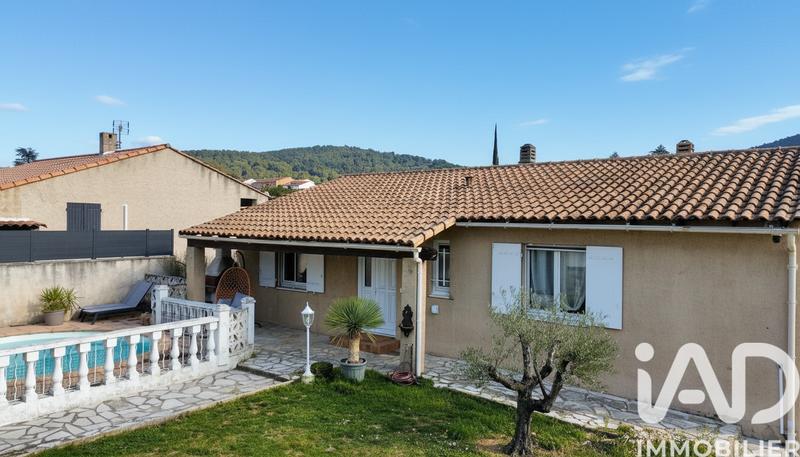 Maison - 100 m² - 4 pièces