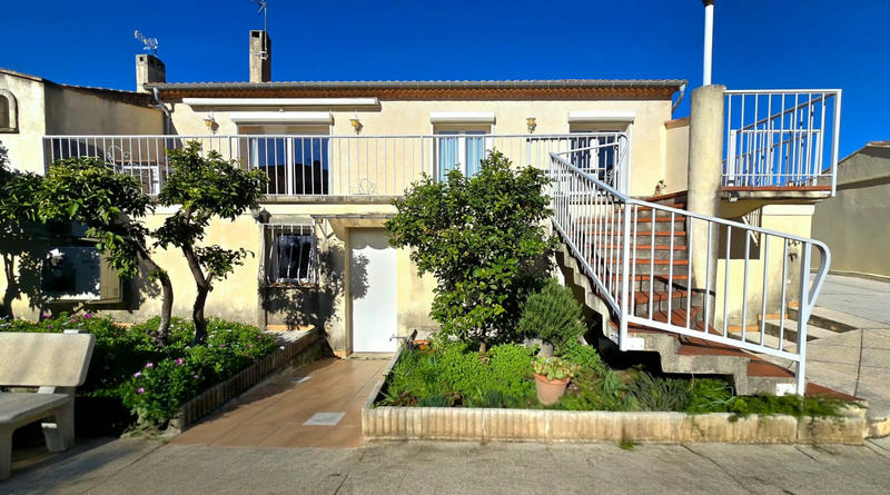 Maison - 162 m² - 8 pièces