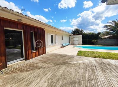 Maison - 231 m² - 8 pièces