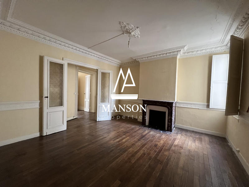 Appartement - 110 m² - 4 pièces