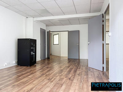 Bureau - 175 m²