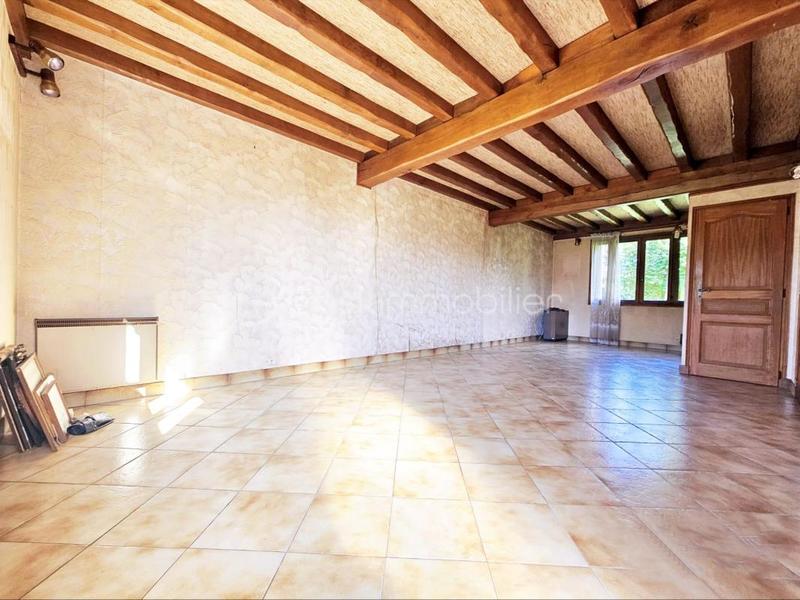 Maison traditionnelle - 95 m² - 4 pièces