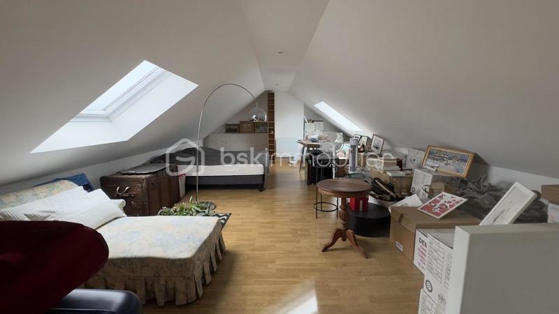 Maison - 150 m² - 7 pièces