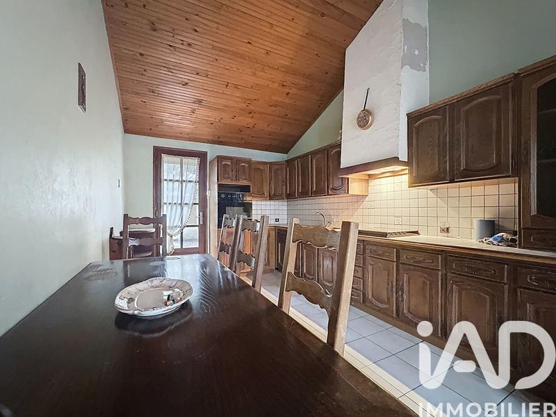 Maison - 97 m² - 5 pièces