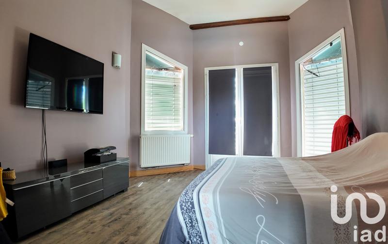 Maison - 190 m² - 5 pièces