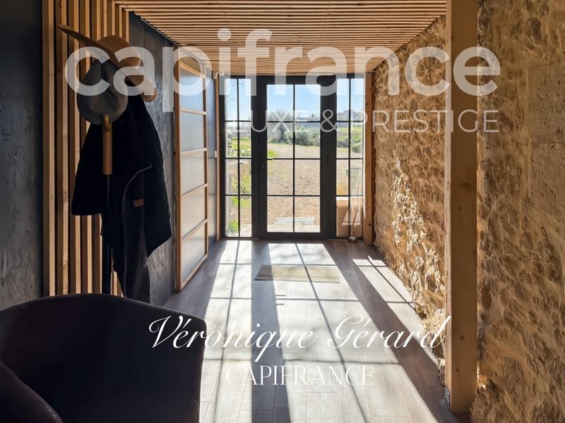 Propriété - 310 m² - 8 pièces