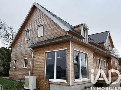 Maison - 182 m² - 7 pièces