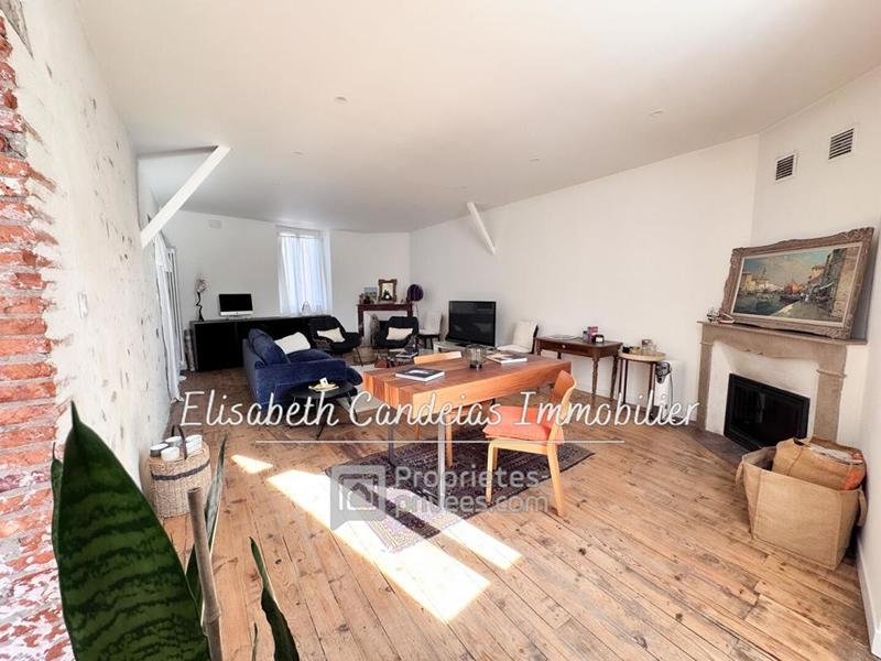 Maison - 187 m² - 5 pièces