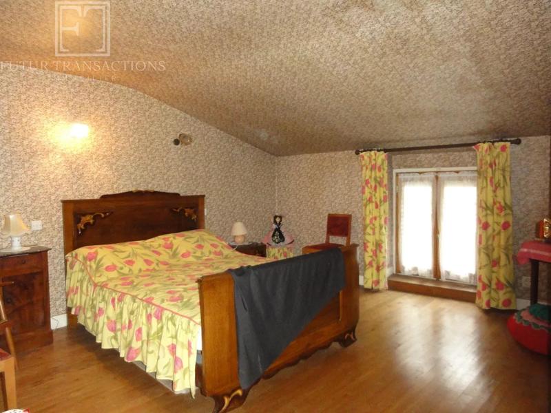 Maison de ville - 105 m² - 6 pièces