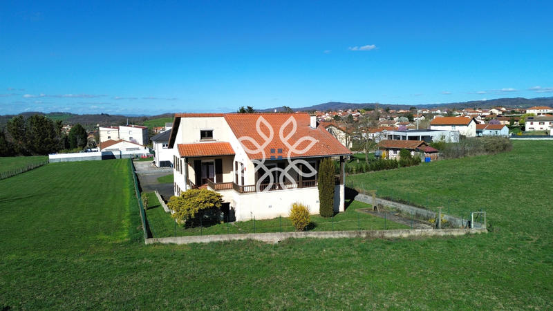 Maison - 134 m² - 6 pièces