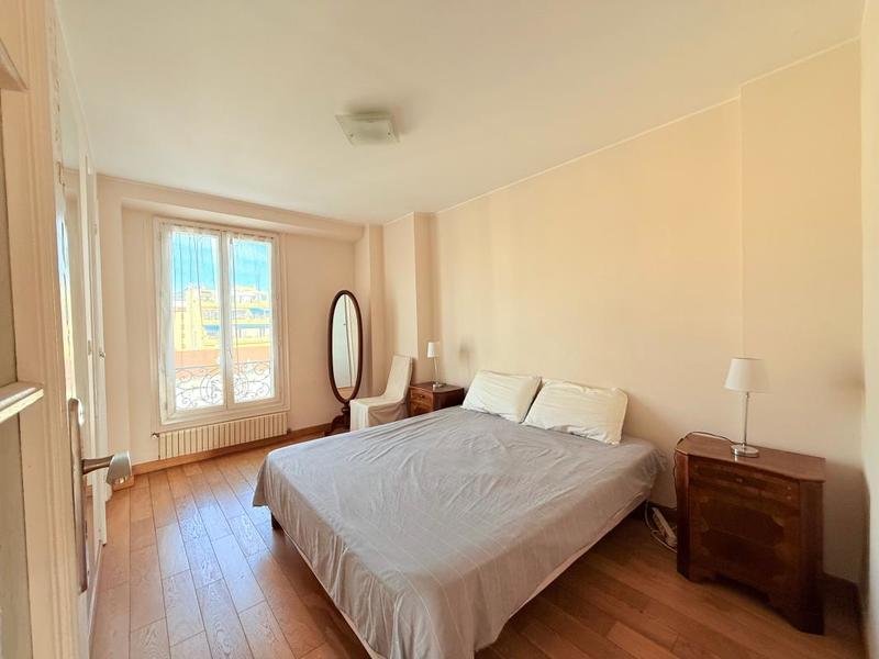 Appartement - 87 m² - 3 pièces