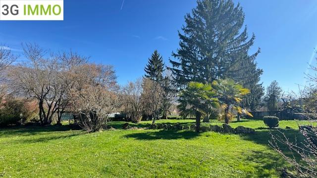 Demeure - 190 m² - 10 pièces