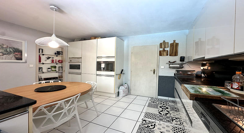 Villa - 162 m² - 7 pièces