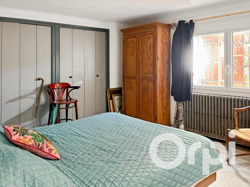 Mas - 270 m² - 8 pièces