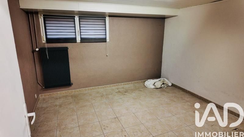 Maison - 177 m² - 8 pièces