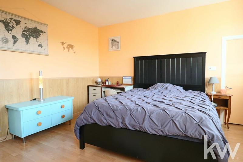 Maison - 156 m² - 8 pièces