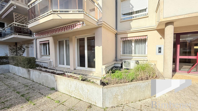 Appartement - 80 m² - 4 pièces