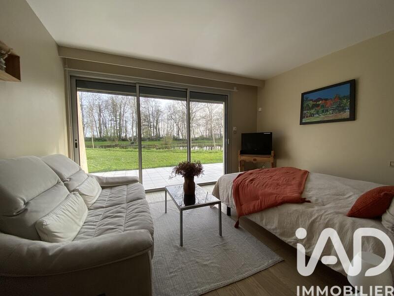 Maison de maîtres - 341 m² - 9 pièces