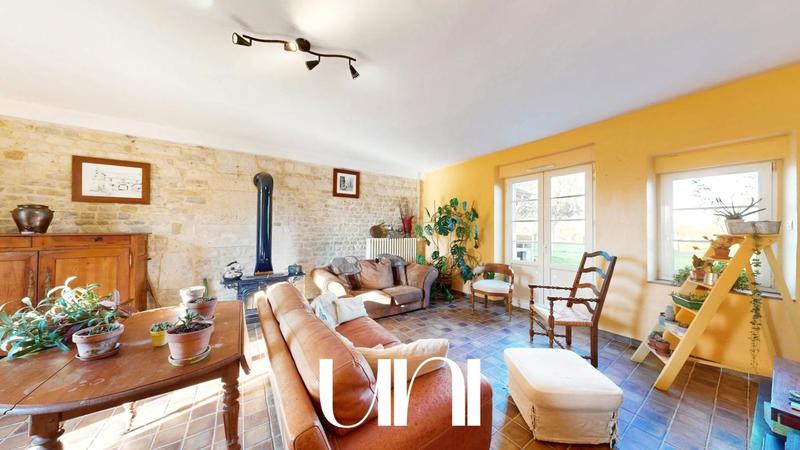 Maison - 388 m² - 12 pièces