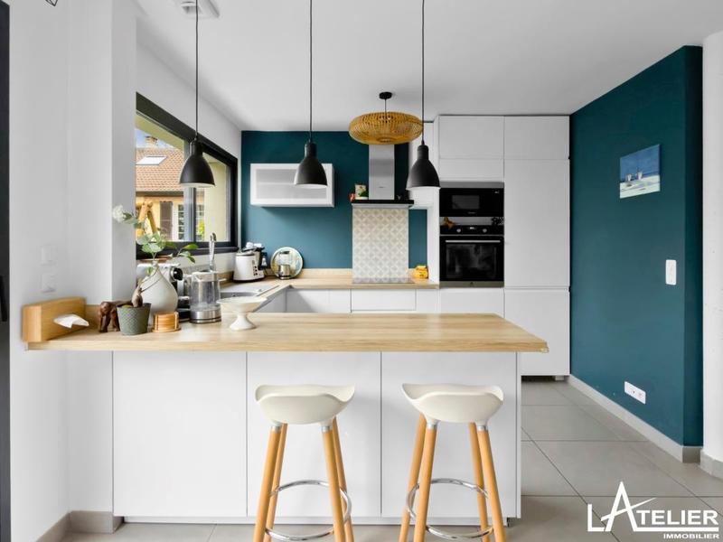 Maison - 115 m² - 6 pièces