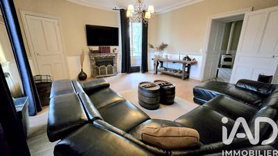 Maison de campagne - 340 m² - 8 pièces