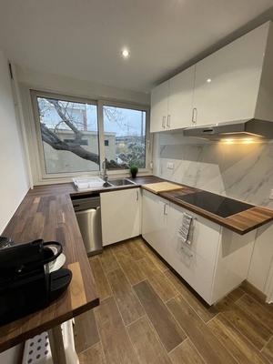 Appartement - 97 m² - 6 pièces