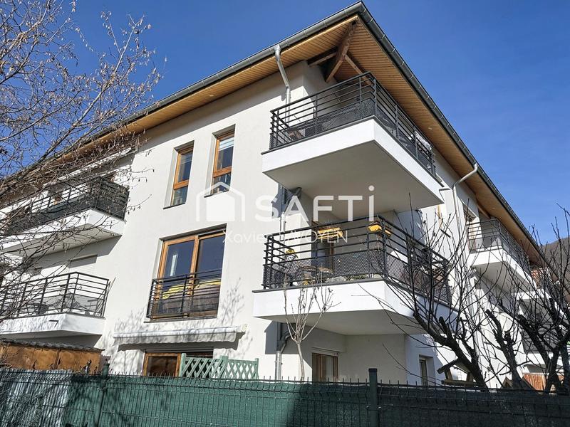 Appartement - 85 m² - 4 pièces