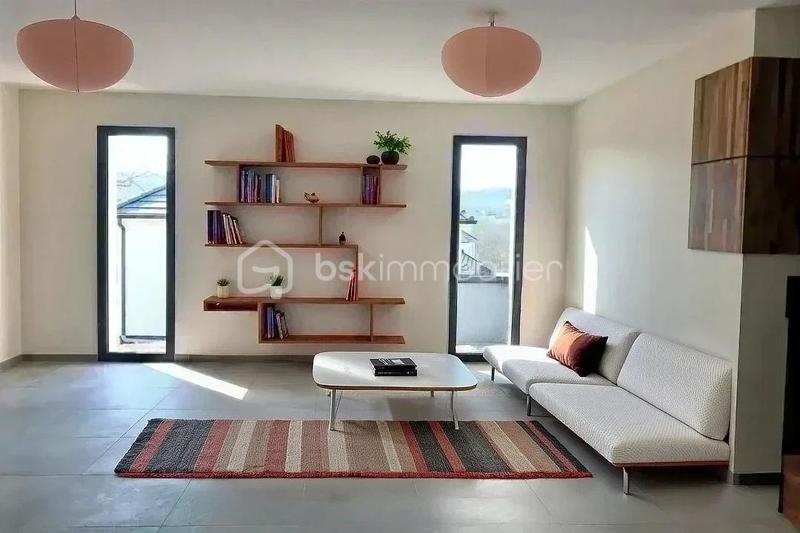 Maison - 100 m² - 4 pièces