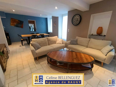 Maison - 238 m² - 8 pièces