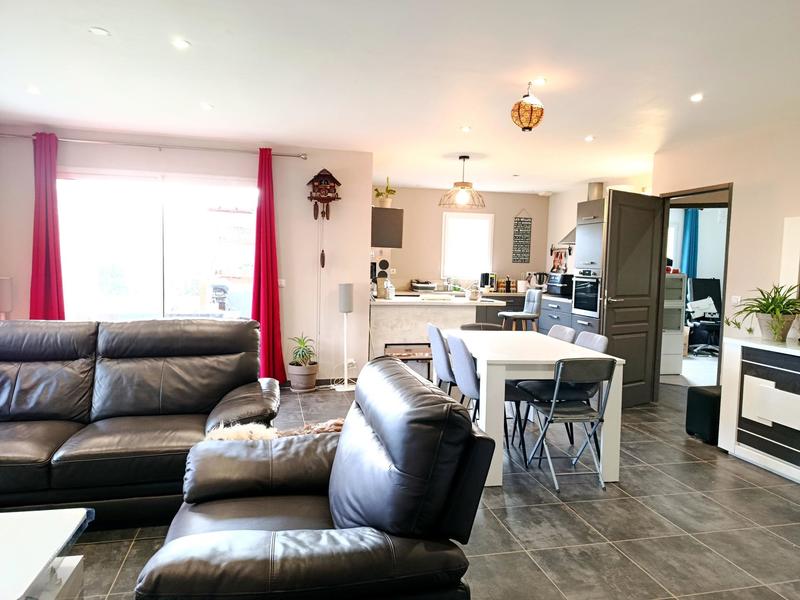 Maison - 127 m² - 6 pièces