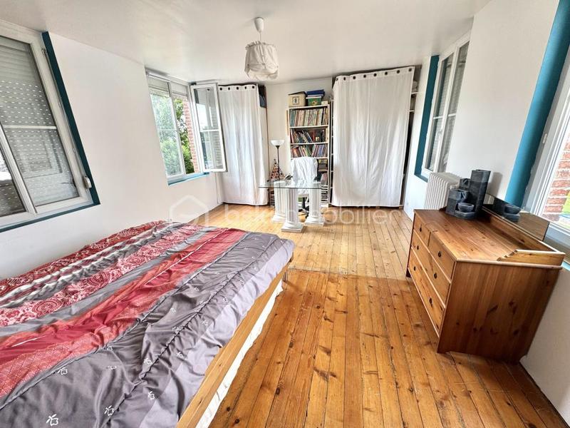 Maison - 127 m² - 7 pièces