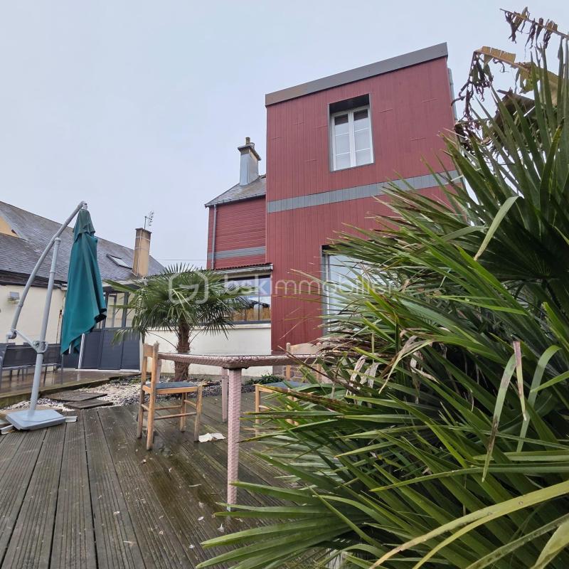 Maison - 74 m² - 5 pièces